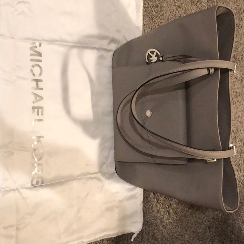 Michael Kors gray handbag